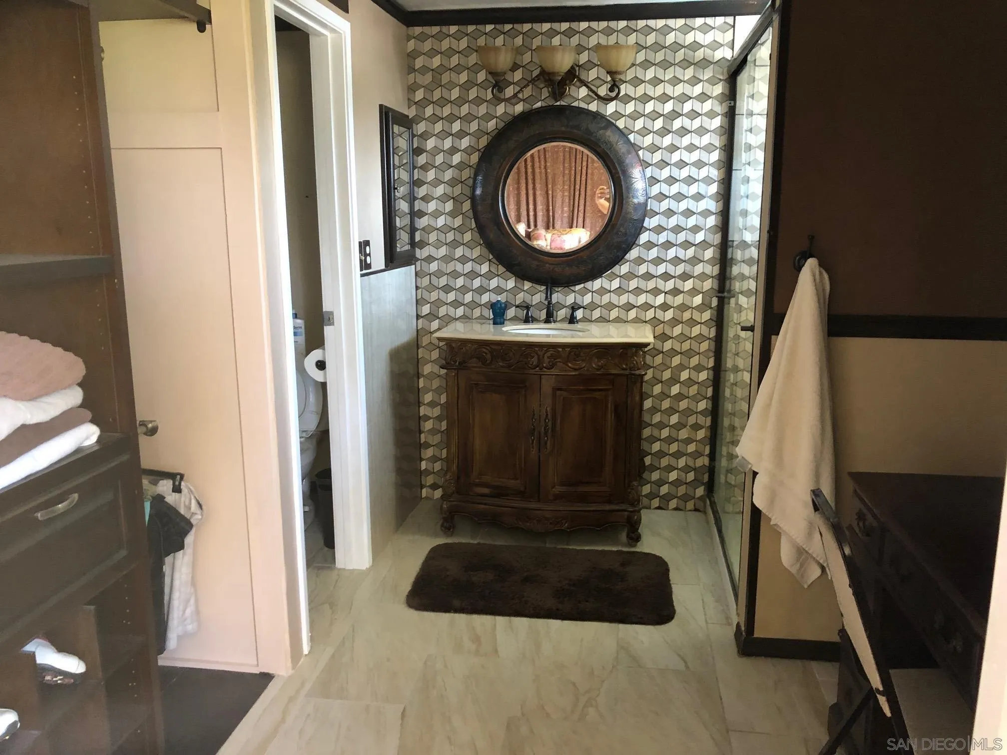 https://cdn.realtyfeed.com/cdn/127/220015300/b6f99471e845ec67b6b7298666c138ca.webp