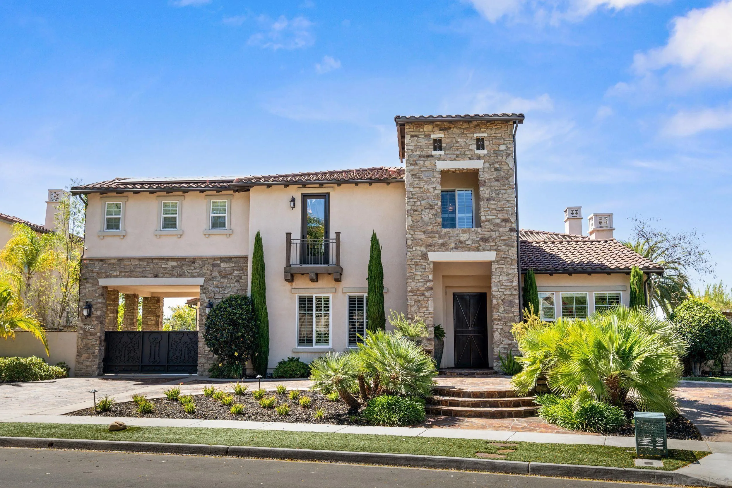https://cdn.realtyfeed.com/cdn/127/220015897/7394c093b88e82a58f80086d594fbb85.webp