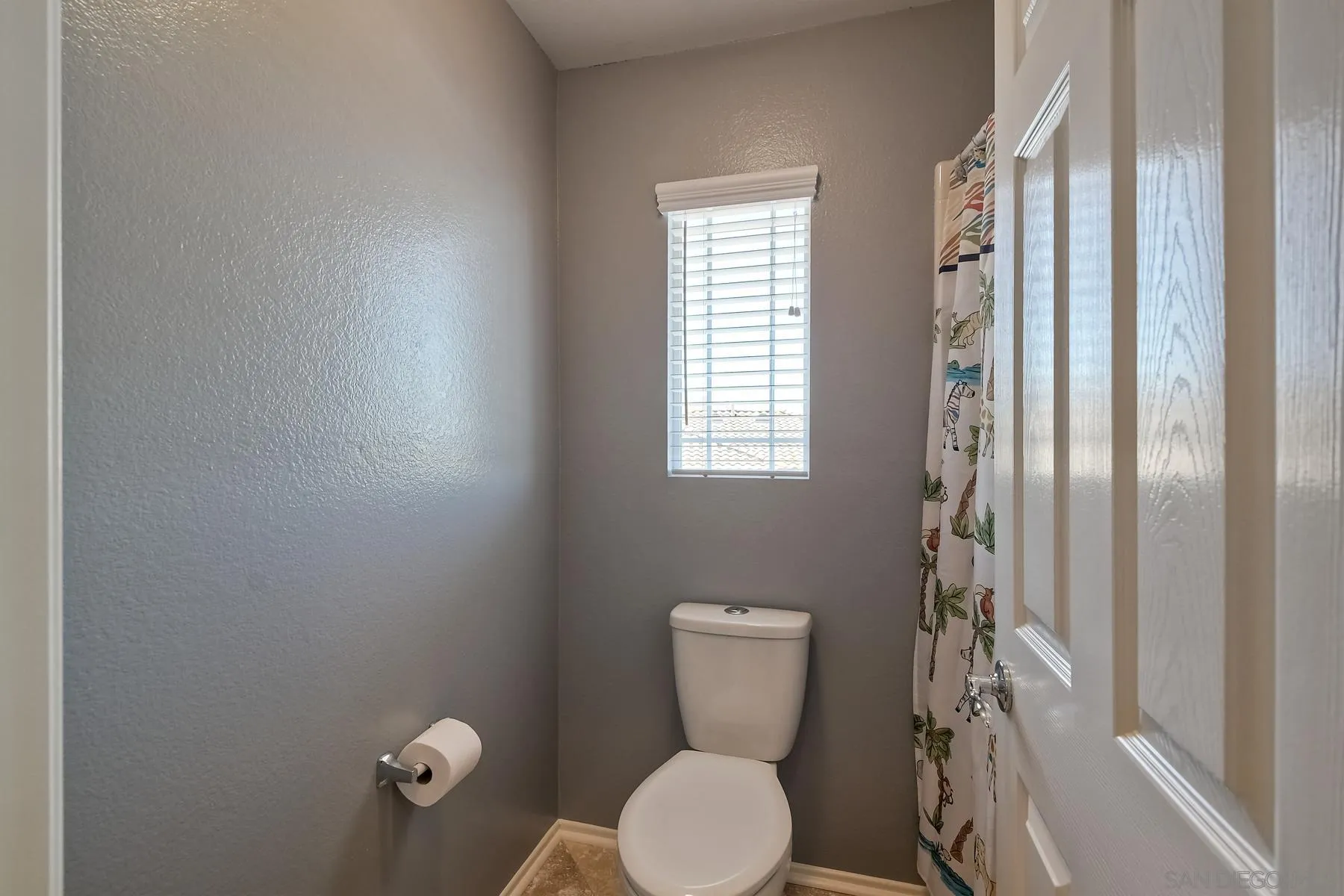https://cdn.realtyfeed.com/cdn/127/220016315/4bf54a28f2922a337c372086d13892a5.webp