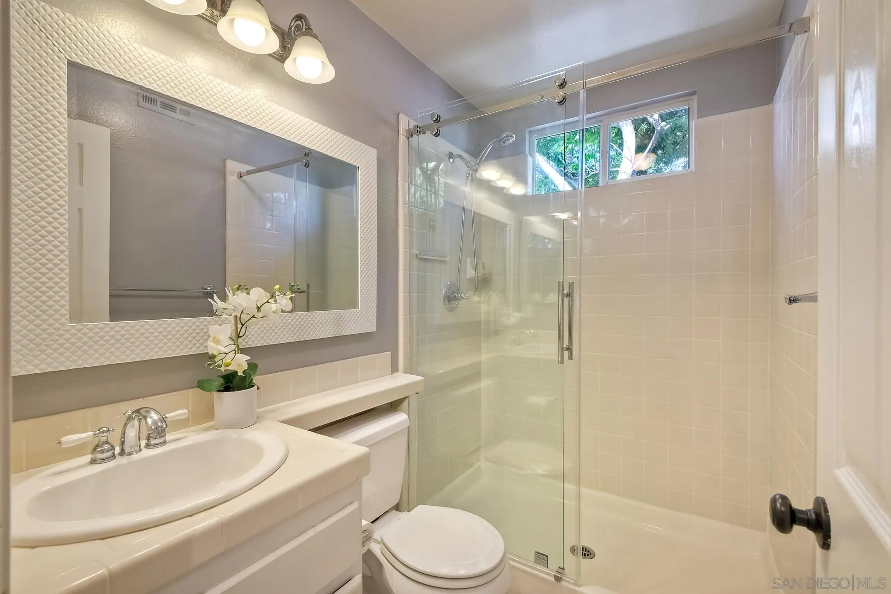 https://cdn.realtyfeed.com/cdn/127/220016315/64ac79ec9488e3b9c310704387cb4a9f.webp