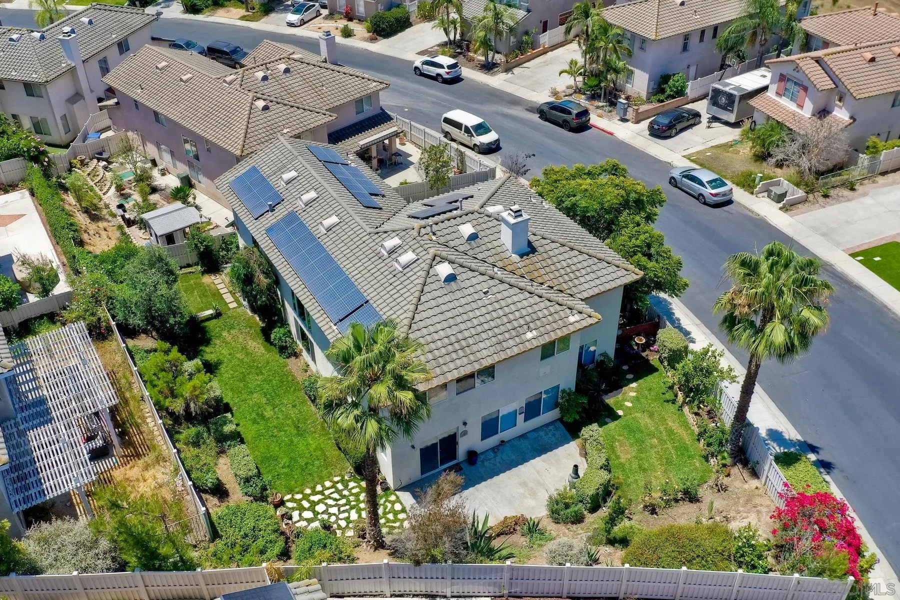 https://cdn.realtyfeed.com/cdn/127/220016315/b68a03888bf9e3f7db91ef2ca4d26f00.webp