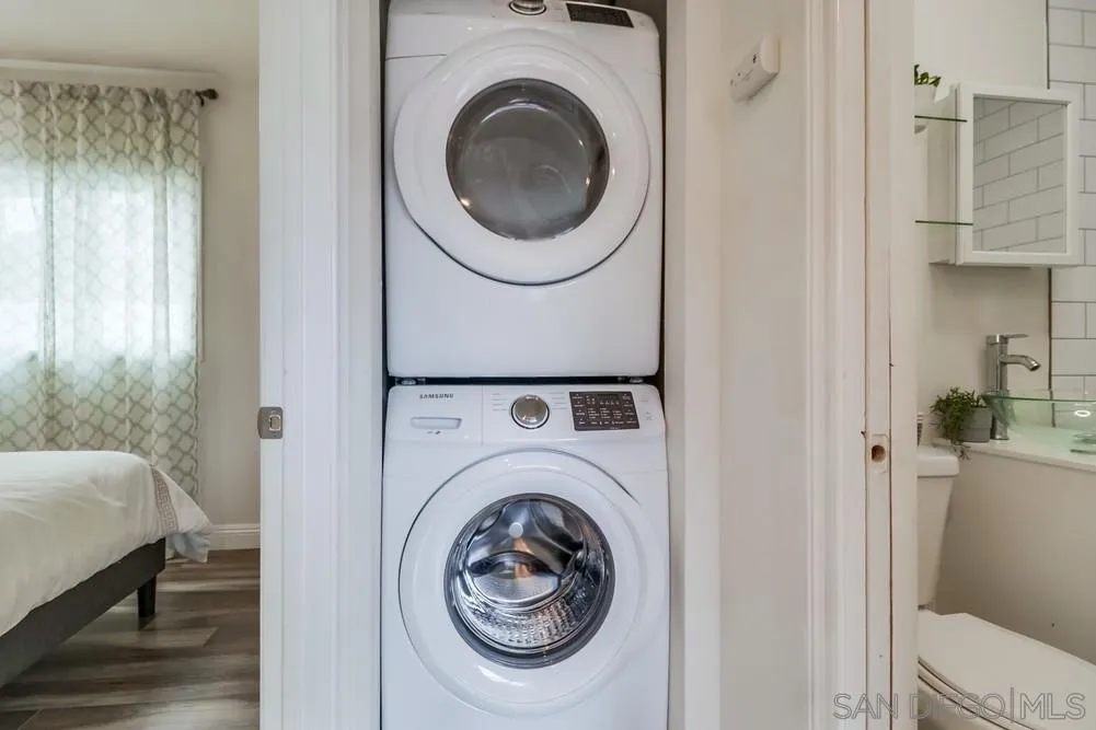 https://cdn.realtyfeed.com/cdn/127/220016369/48ca175e3e3a5246f1dd8d18acd7a449.webp