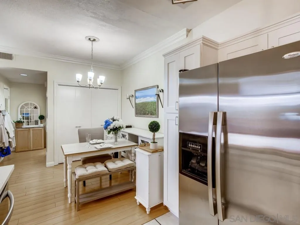 https://cdn.realtyfeed.com/cdn/127/220018742/ad733d68d70b669a5e1d3eadfdbffa06.webp