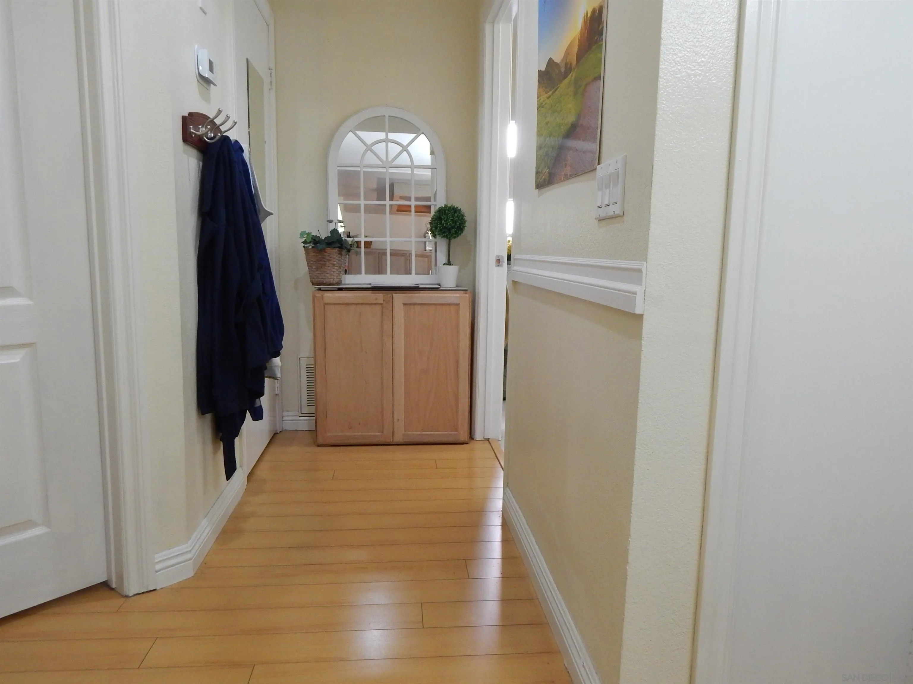 https://cdn.realtyfeed.com/cdn/127/220018742/ae0cc153945fb0466bad788b912faaa3.webp