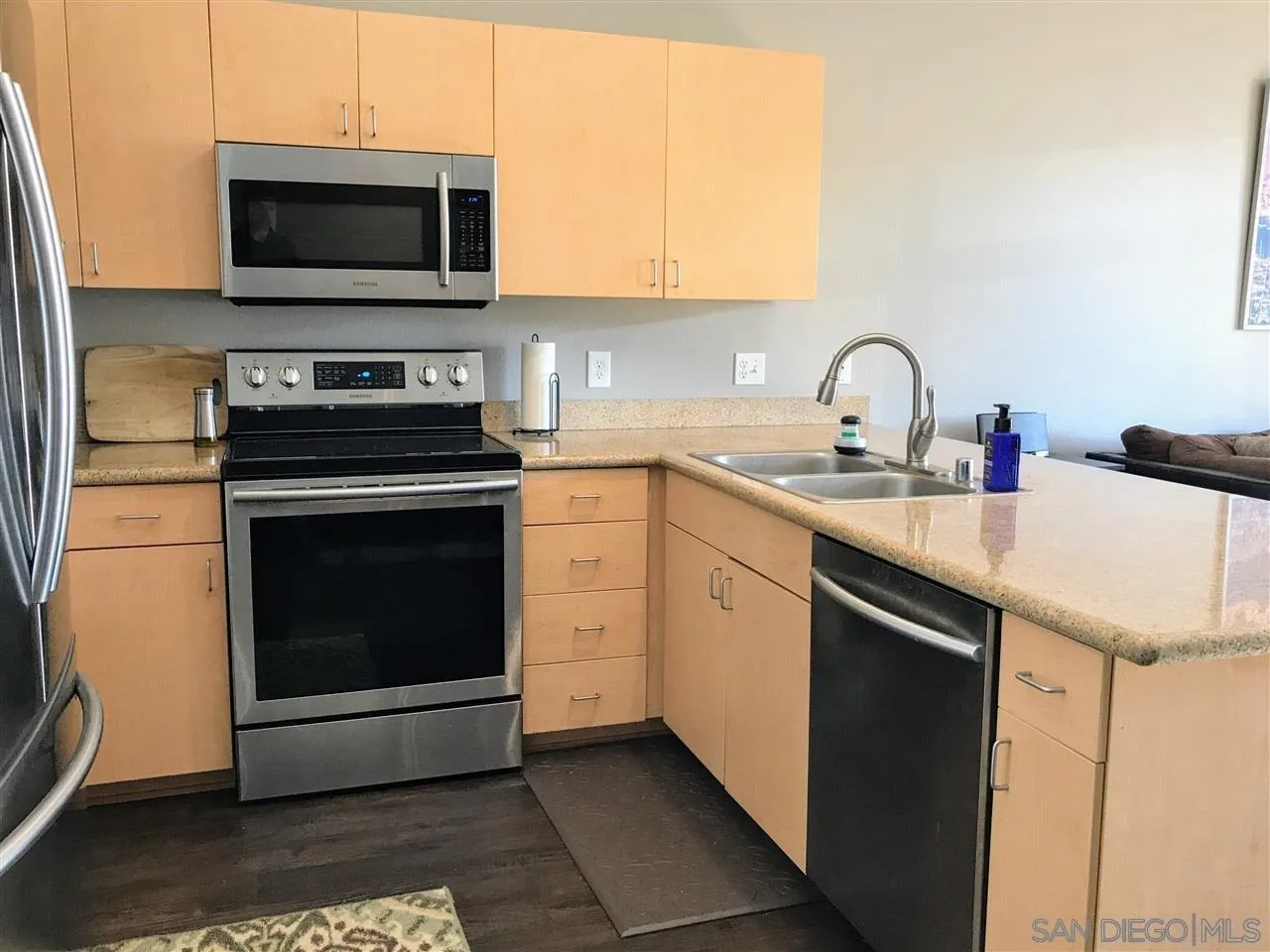1501 Front St #326, San Diego, CA 92101