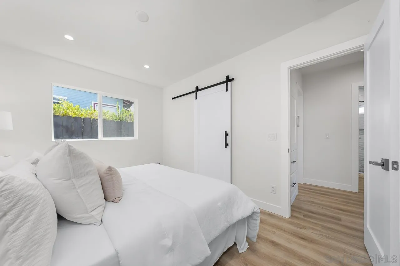 https://cdn.realtyfeed.com/cdn/127/220019515/b105b495ebc35d996bf410cca74218d0.webp