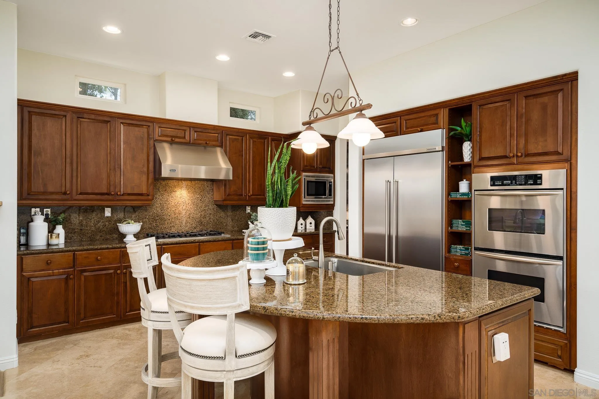 https://cdn.realtyfeed.com/cdn/127/220020473/395d985705c832bc5d95e7129ceb4254.webp