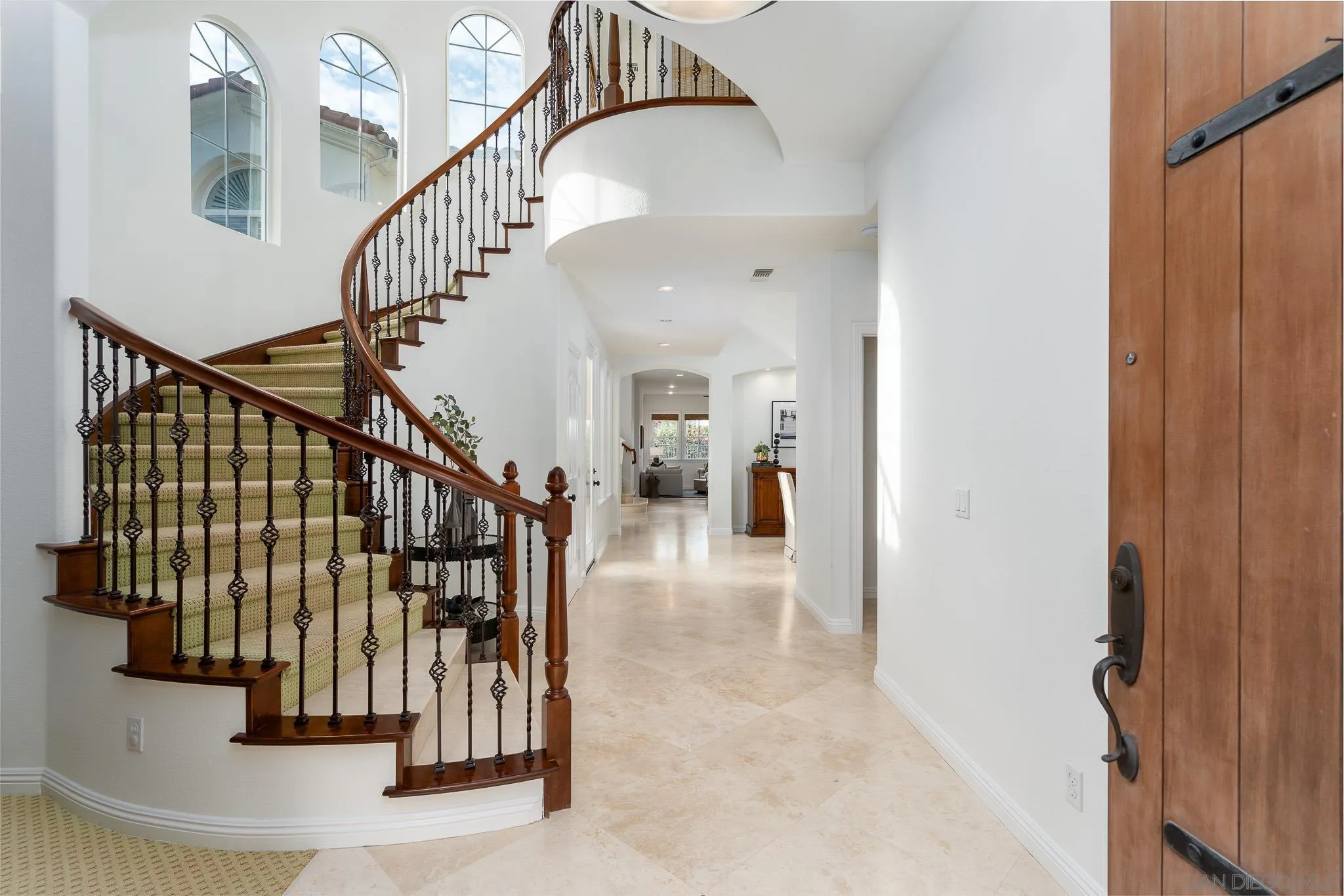 https://cdn.realtyfeed.com/cdn/127/220020473/8501b623ea4ba2ee59817ace8b79f359.webp