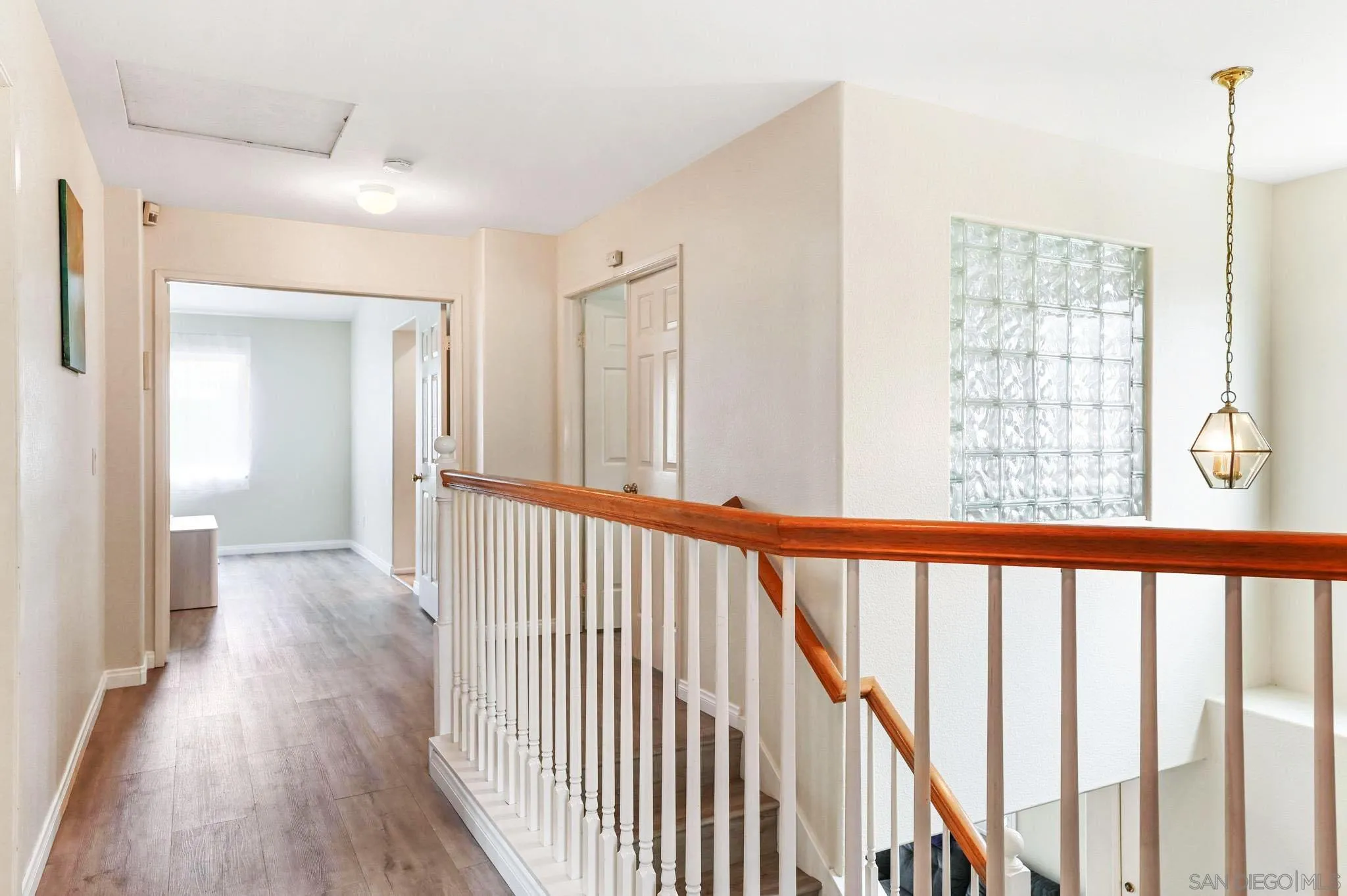 https://cdn.realtyfeed.com/cdn/127/220020513/02fe5d93a9e283b2d0d616977f1a601f.webp