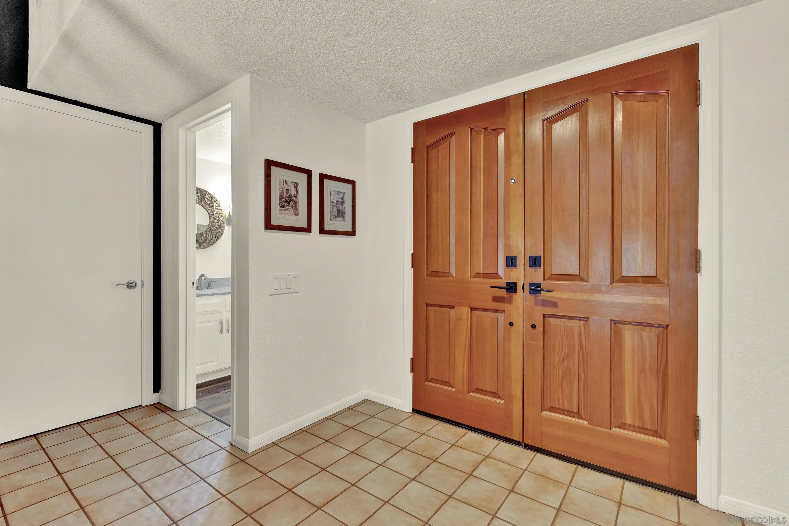https://cdn.realtyfeed.com/cdn/127/220020611/09241f81f7711565478875f22a88cc86.webp