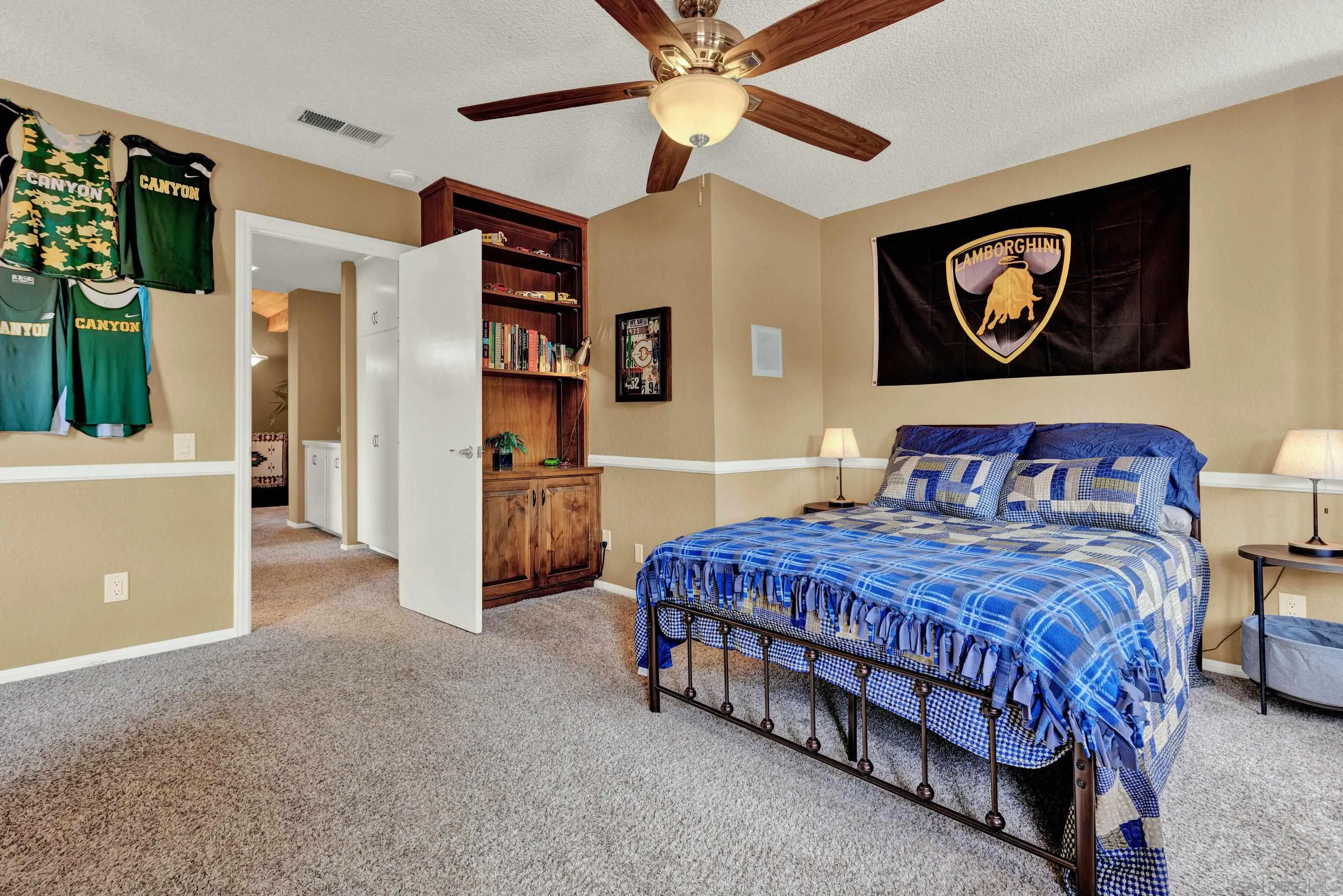 https://cdn.realtyfeed.com/cdn/127/220020611/5e675b9a713f41fc2be9ed75d61cbe01.webp