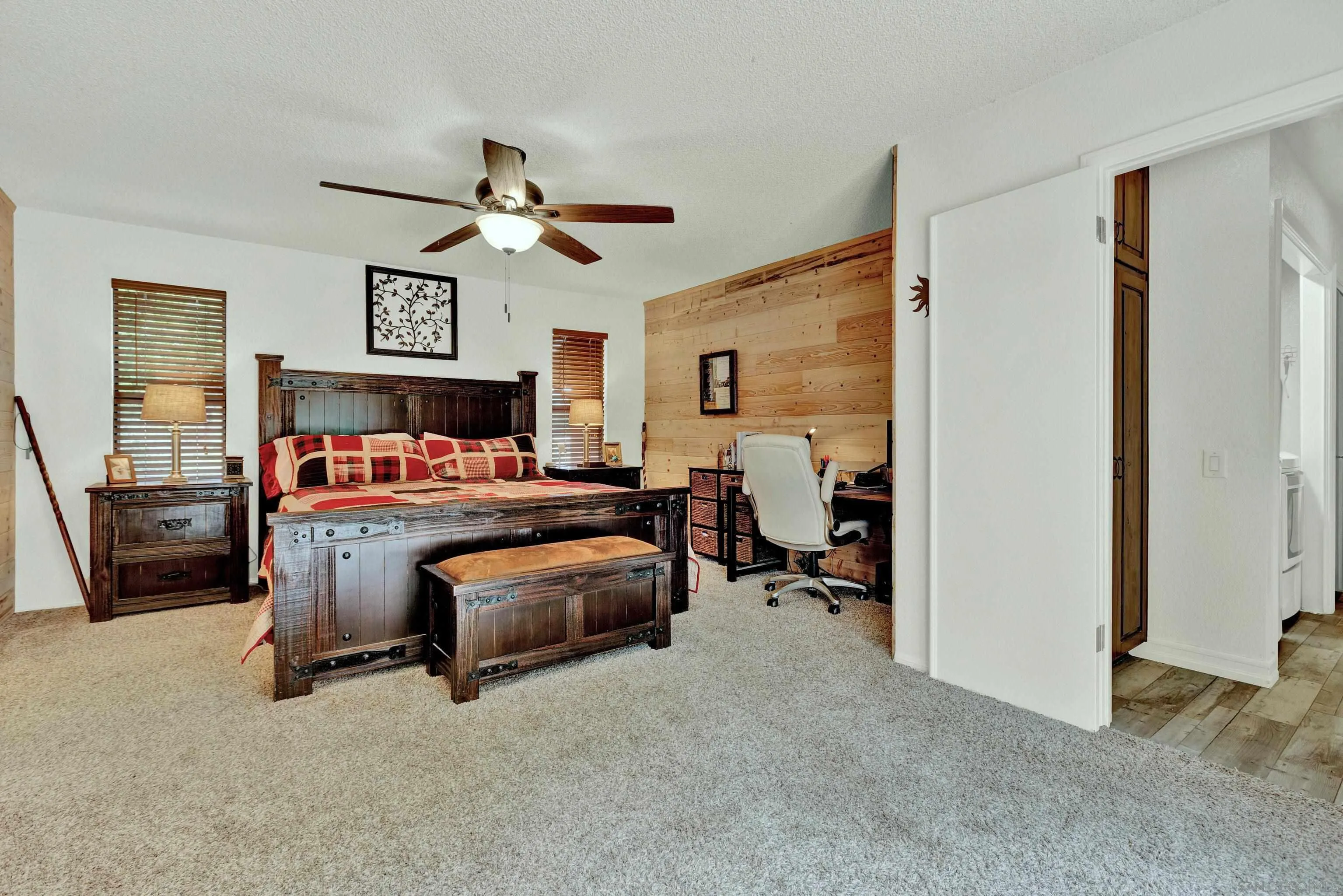 https://cdn.realtyfeed.com/cdn/127/220020611/e9267751df88a64d2459bffc0506ece6.webp