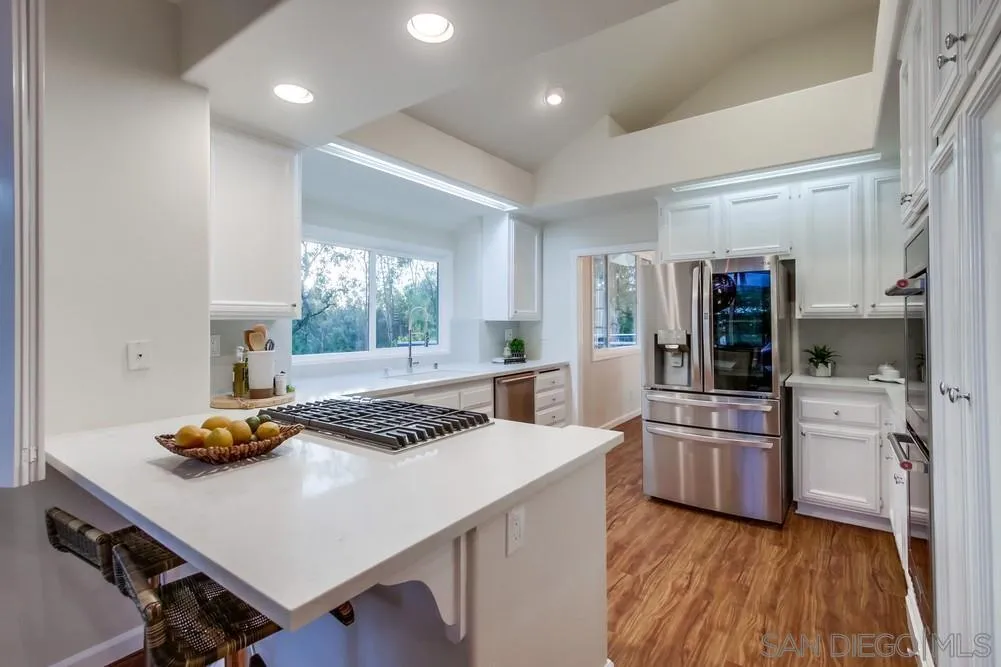 https://cdn.realtyfeed.com/cdn/127/220020867/2e393016655782b3c2b5d8c15946c205.webp