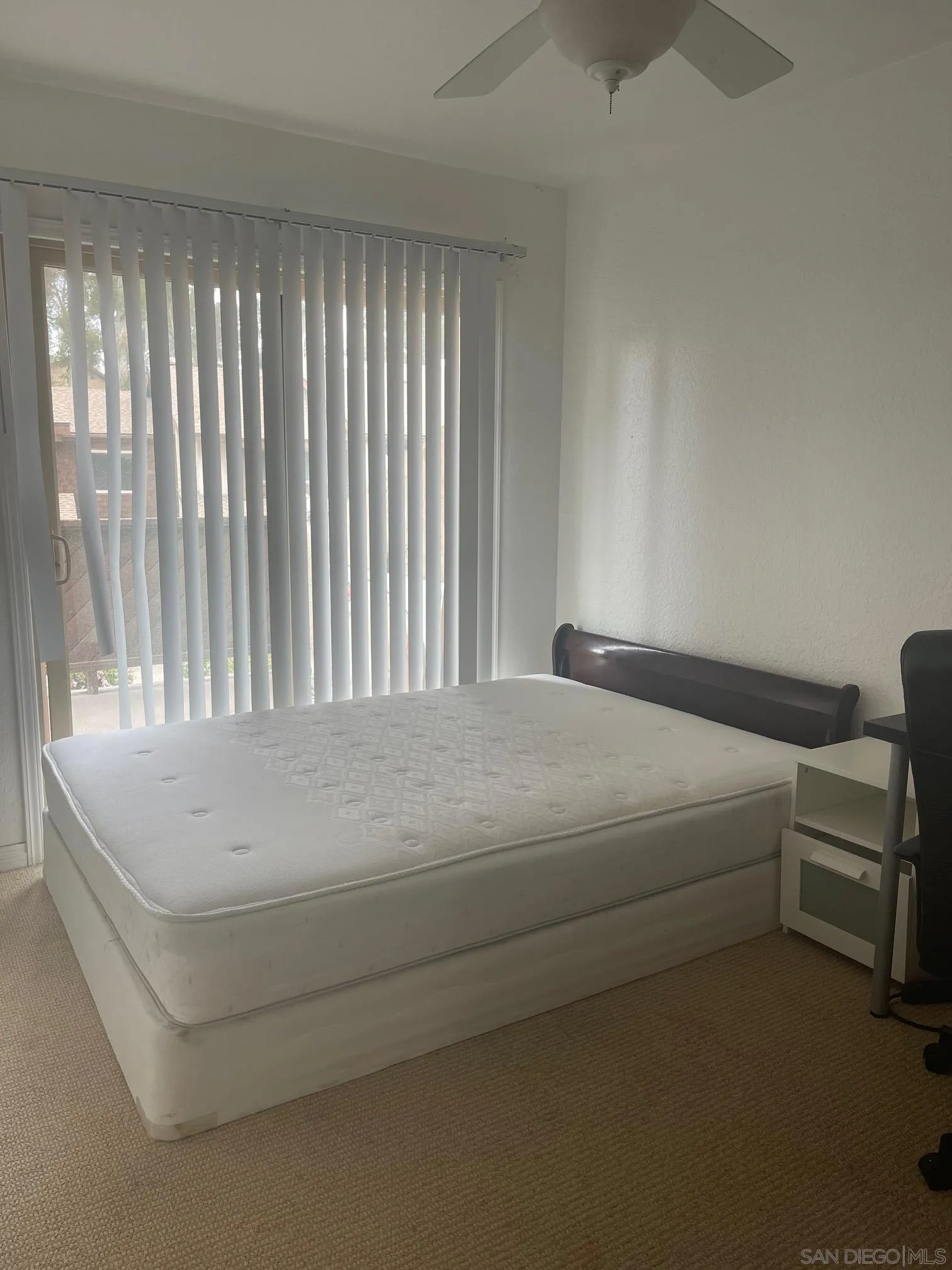 https://cdn.realtyfeed.com/cdn/127/220021374/16d356924a945e8c2dee61196e7808a6.webp