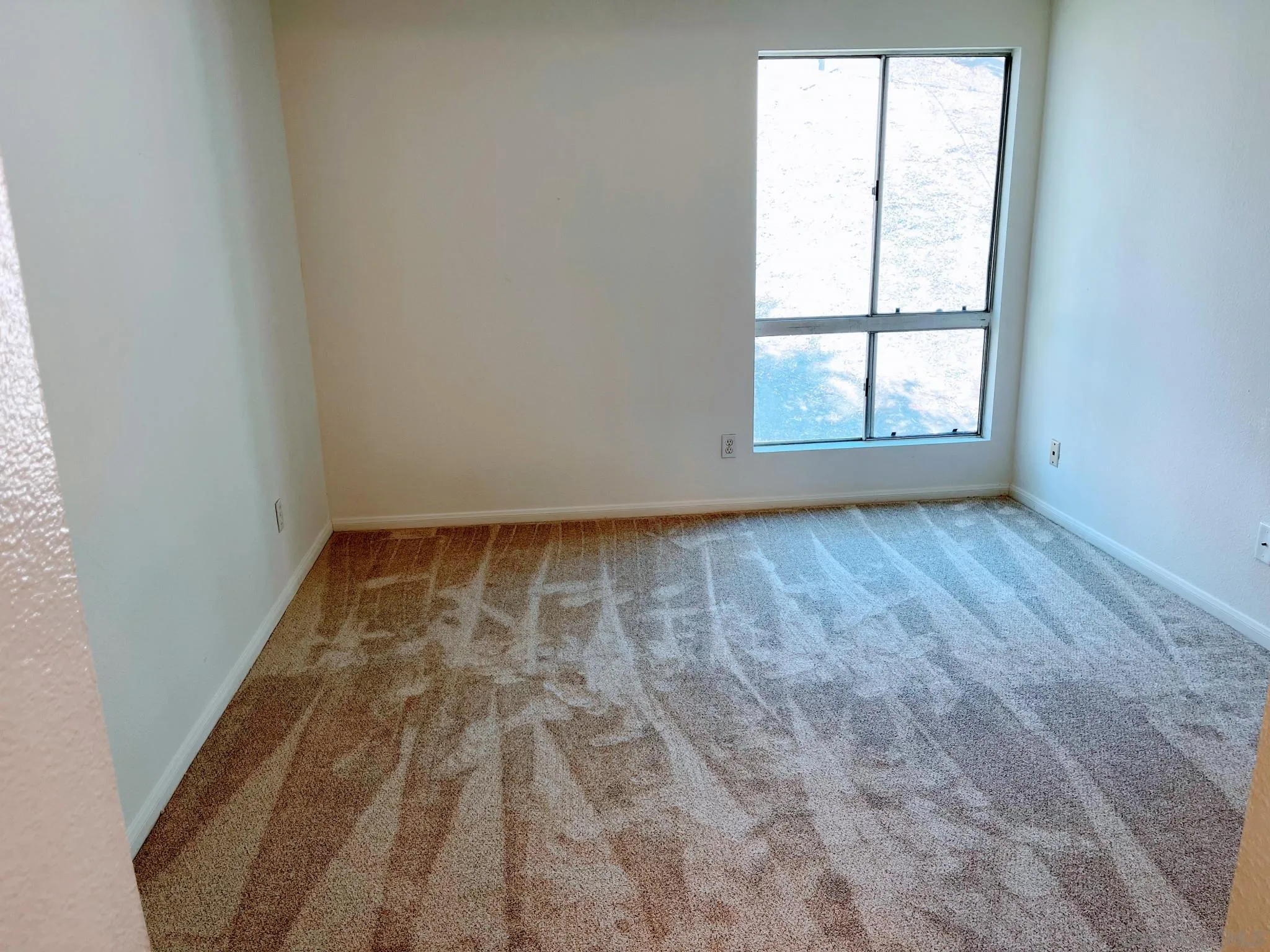 https://cdn.realtyfeed.com/cdn/127/220021438/e26e54a80a31ef13469c2d6e8fe8dfa0.webp