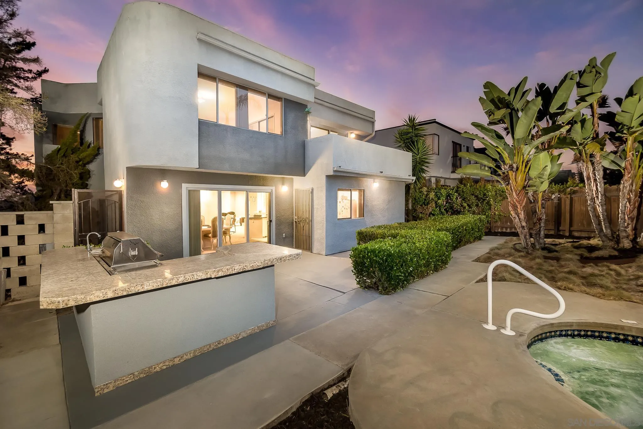 https://cdn.realtyfeed.com/cdn/127/220021469/4850ed20e8e5d77912b592921dee88ce.webp