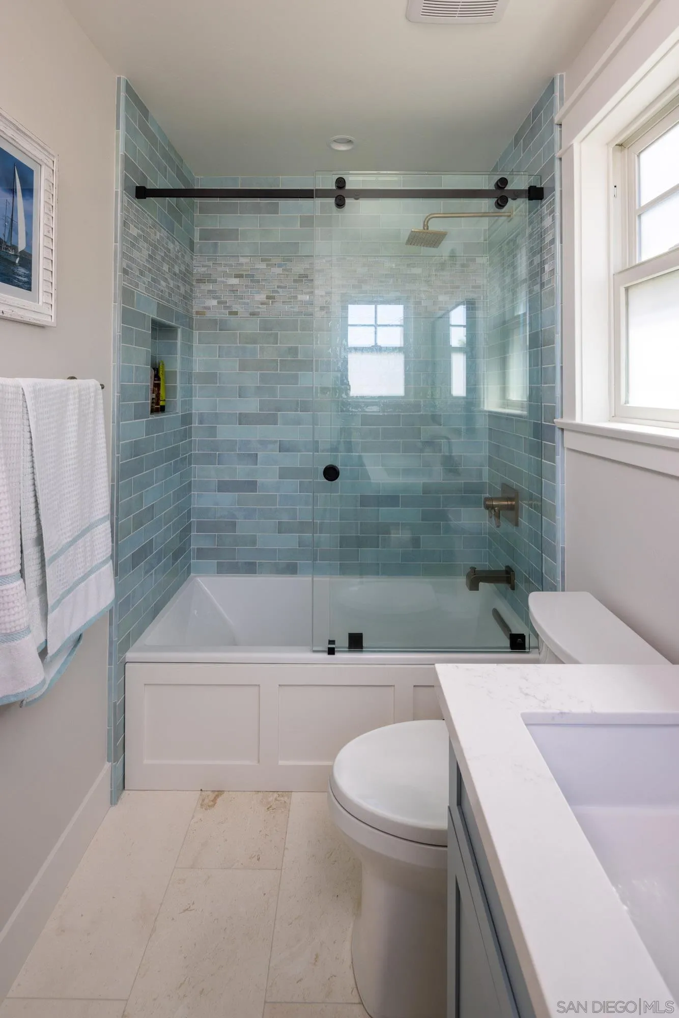 https://cdn.realtyfeed.com/cdn/127/220021562/edd975805524b3390840a82e614863c9.webp