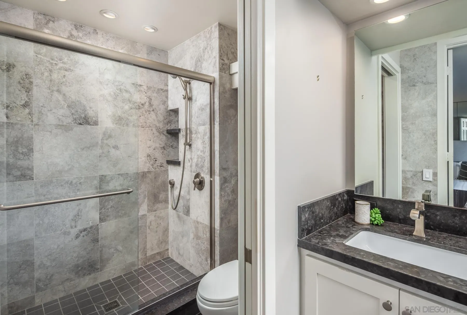 https://cdn.realtyfeed.com/cdn/127/220021818/e49ae435413c5f20b3a87def28244370.webp