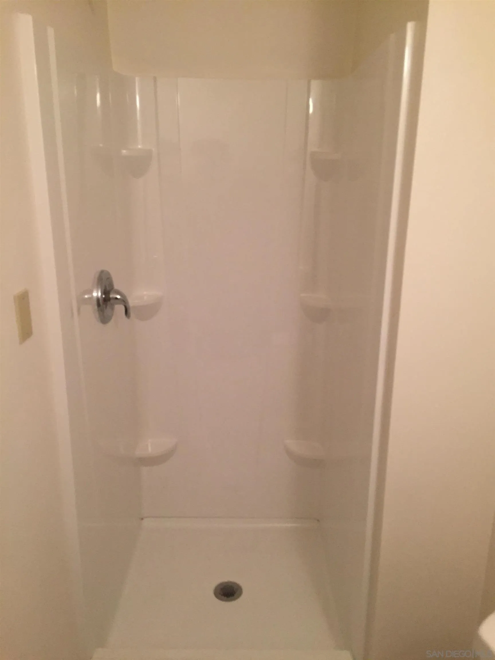 https://cdn.realtyfeed.com/cdn/127/220022239/e14fbc4c325b347afb064db41db63947.webp