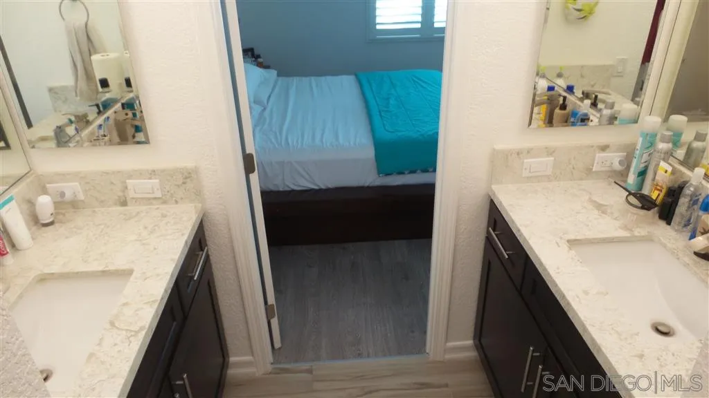 https://cdn.realtyfeed.com/cdn/127/220022609/ee9b482577afd8d6af436cda7faf2207.webp