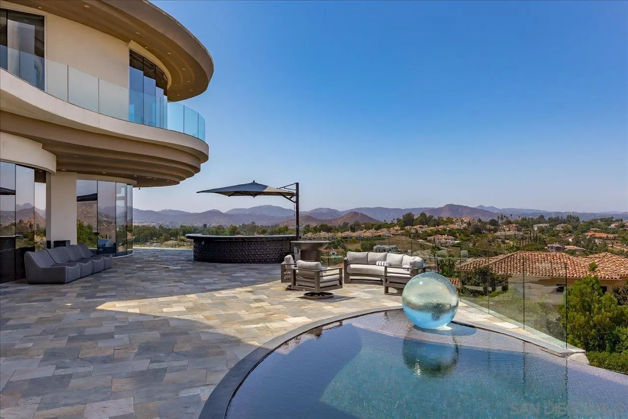 https://cdn.realtyfeed.com/cdn/127/220022658/3ba37895790aa74c20af20d907a09239.webp