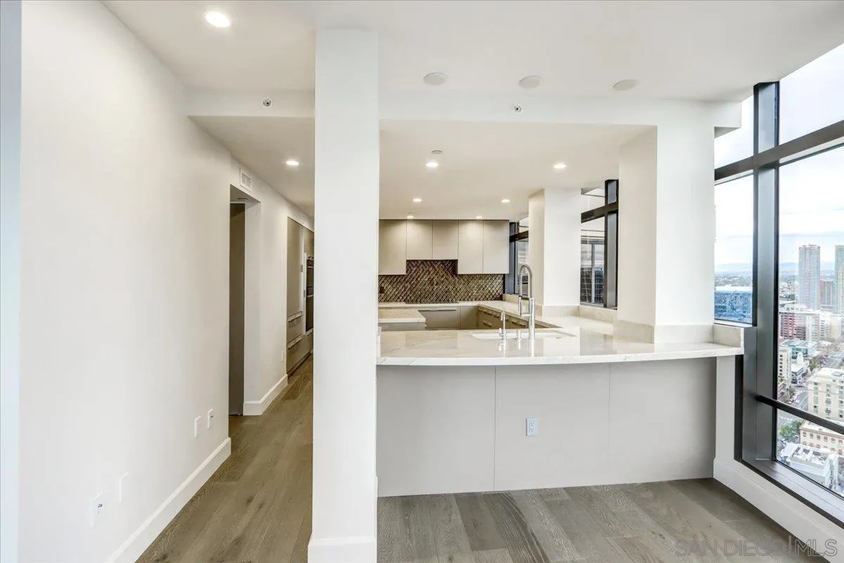 https://cdn.realtyfeed.com/cdn/127/220022823/6f2f4776859227463bdaf367dce56f22.webp