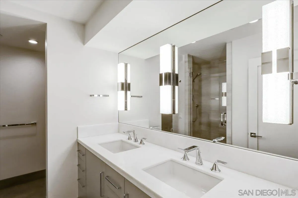 https://cdn.realtyfeed.com/cdn/127/220022823/7652d77859eb05f0c0193befdb4222f4.webp