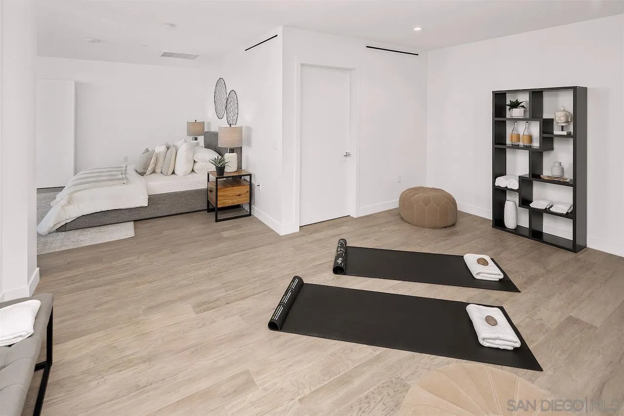 https://cdn.realtyfeed.com/cdn/127/220022997/e3b6c54523970ba89e50473cf0b56ab1.webp