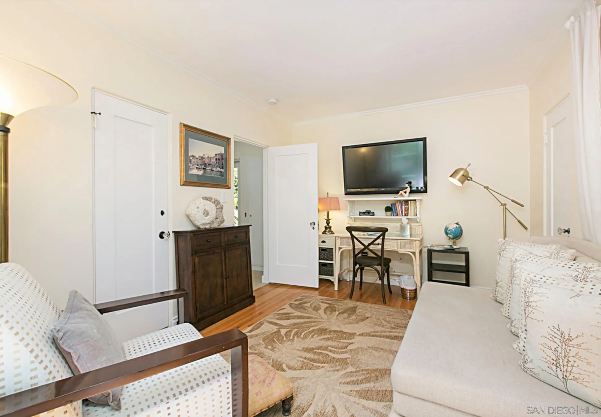 https://cdn.realtyfeed.com/cdn/127/220023432/4a856133bfeaa97fac44424341b9053d.webp