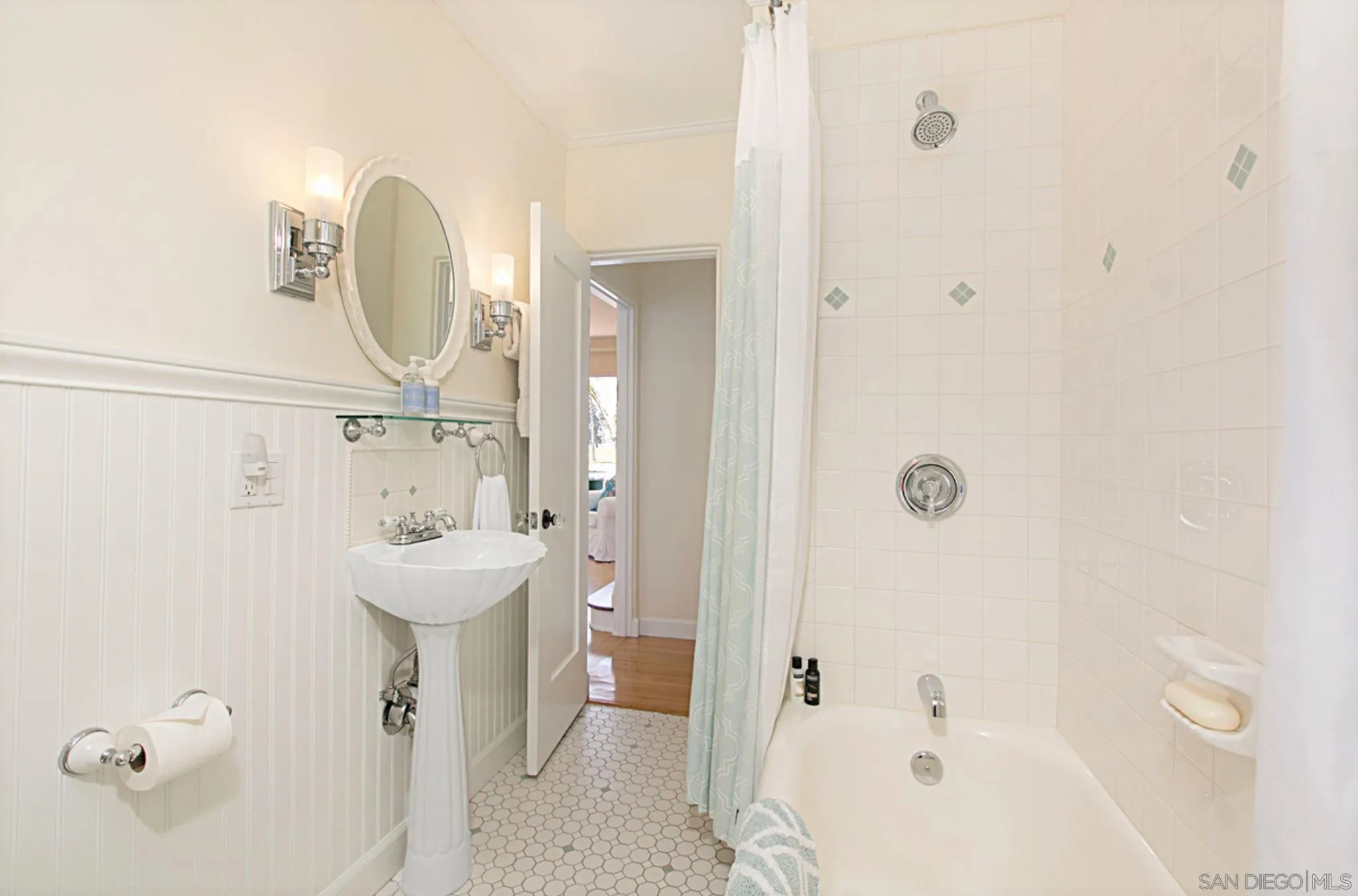 https://cdn.realtyfeed.com/cdn/127/220023432/6b81edf5a0e616124a261b6957183080.webp