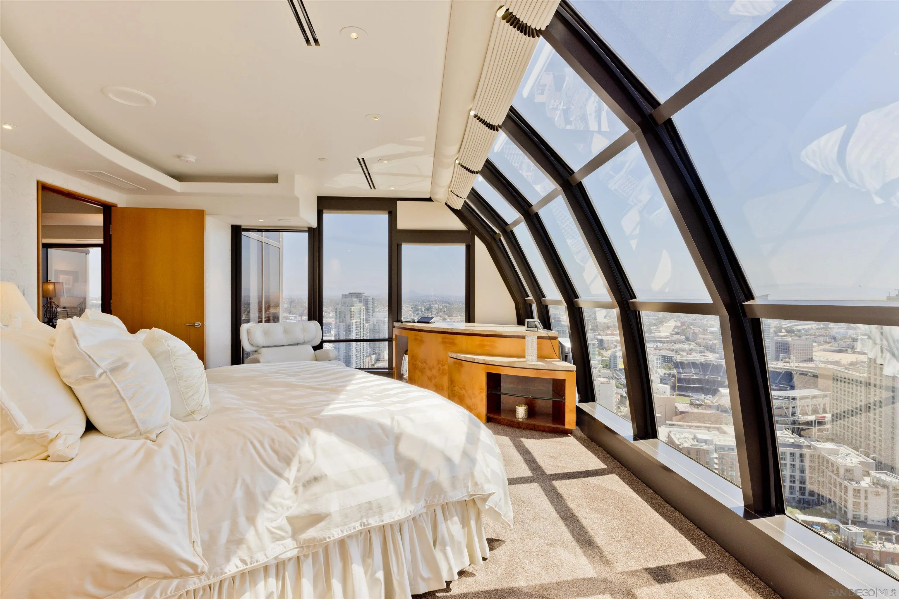 https://cdn.realtyfeed.com/cdn/127/220023448/529795021e633265c7d87a438c9fe890.webp