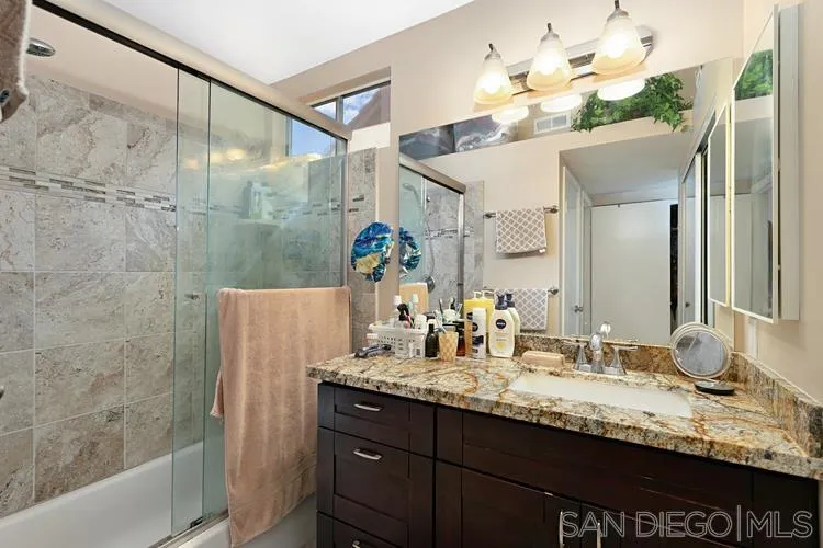 https://cdn.realtyfeed.com/cdn/127/220023482/4fe975258aa13c5aabb9d6128d3f1fe3.webp