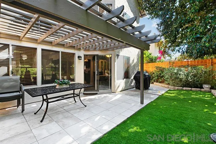 https://cdn.realtyfeed.com/cdn/127/220023482/fd11f24459d930eb3fa1b3ea5b46809c.webp
