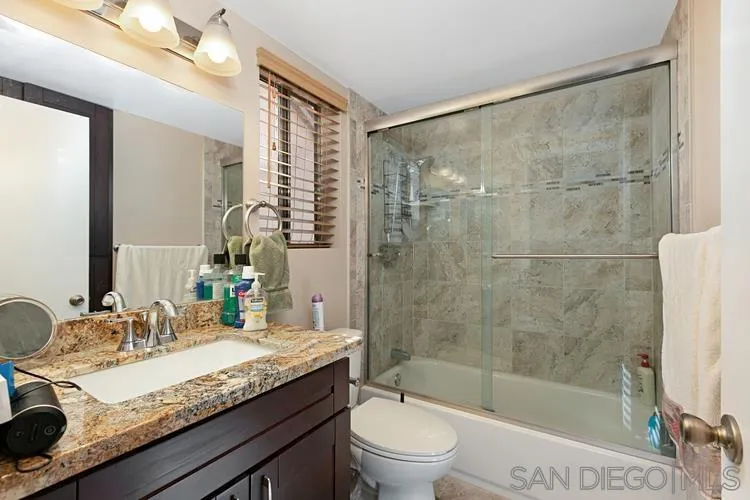 https://cdn.realtyfeed.com/cdn/127/220023482/fe45fd98d75e7c326624d291cb288ab2.webp