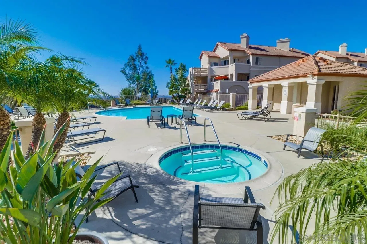 https://cdn.realtyfeed.com/cdn/127/220023583/823a686327c066ceaf74f74723178f5d.webp