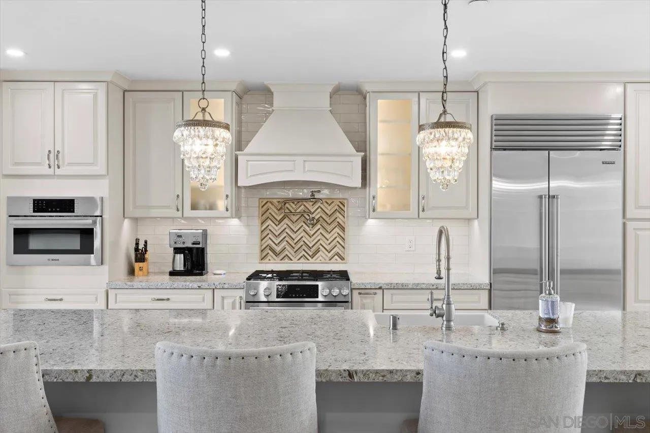 https://cdn.realtyfeed.com/cdn/127/220023703/ec1565ffdf44abf0491131ba123f7107.webp