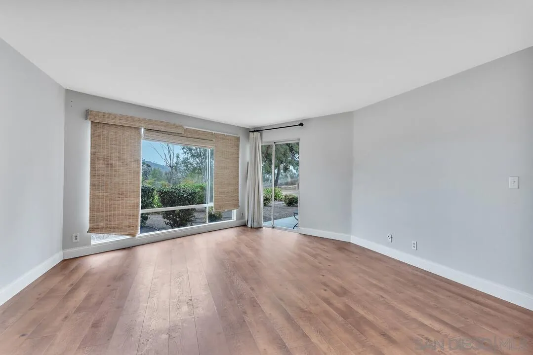 https://cdn.realtyfeed.com/cdn/127/220023766/9f74dafa93c151670473f9254090e914.webp