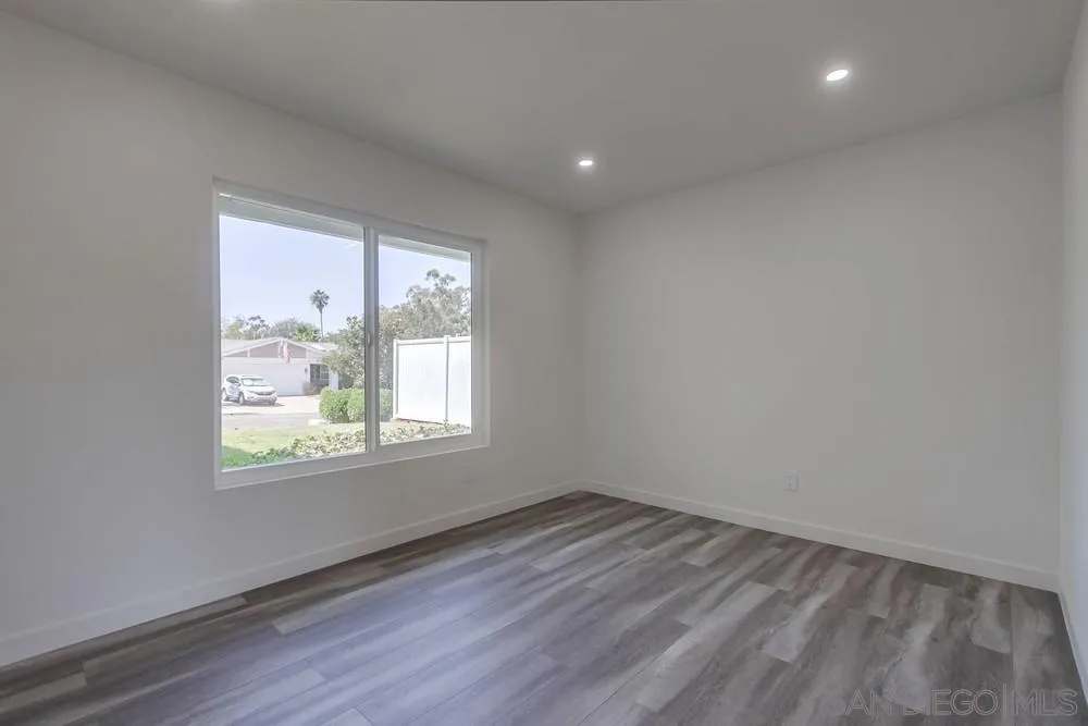 https://cdn.realtyfeed.com/cdn/127/220024022/df54471a519309c06d833b61febea9ac.webp