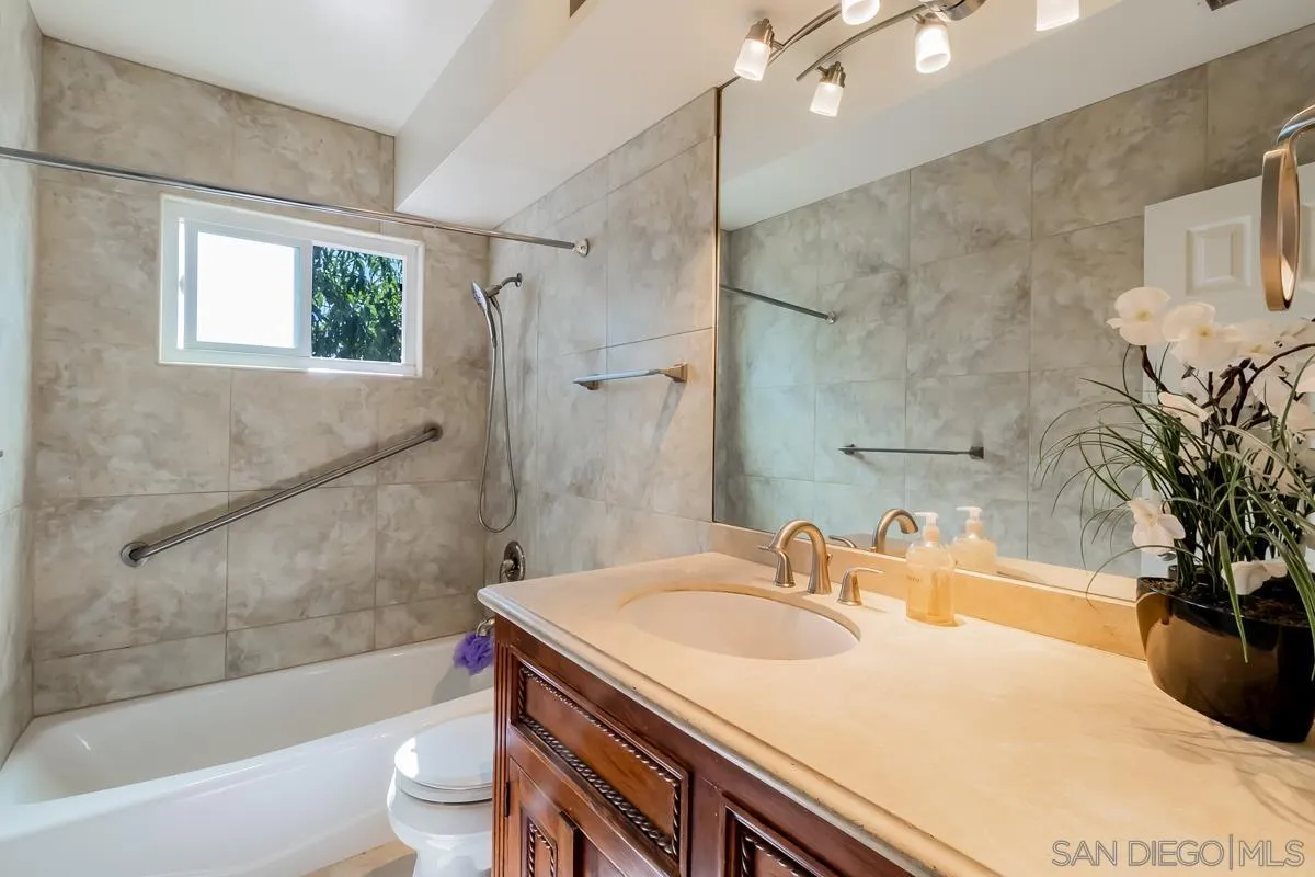 https://cdn.realtyfeed.com/cdn/127/220024238/6e128629938146f84c18168dcf60d662.webp