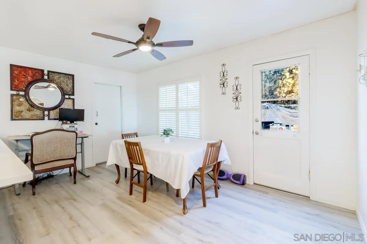 https://cdn.realtyfeed.com/cdn/127/220024238/6f6725261c961746f62ba0753bd31853.webp
