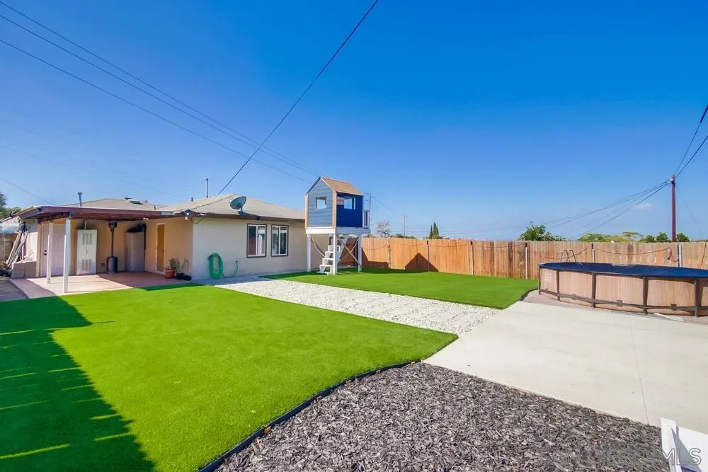 https://cdn.realtyfeed.com/cdn/127/220024282/52b961408662672f6a1d9104c739649b.webp