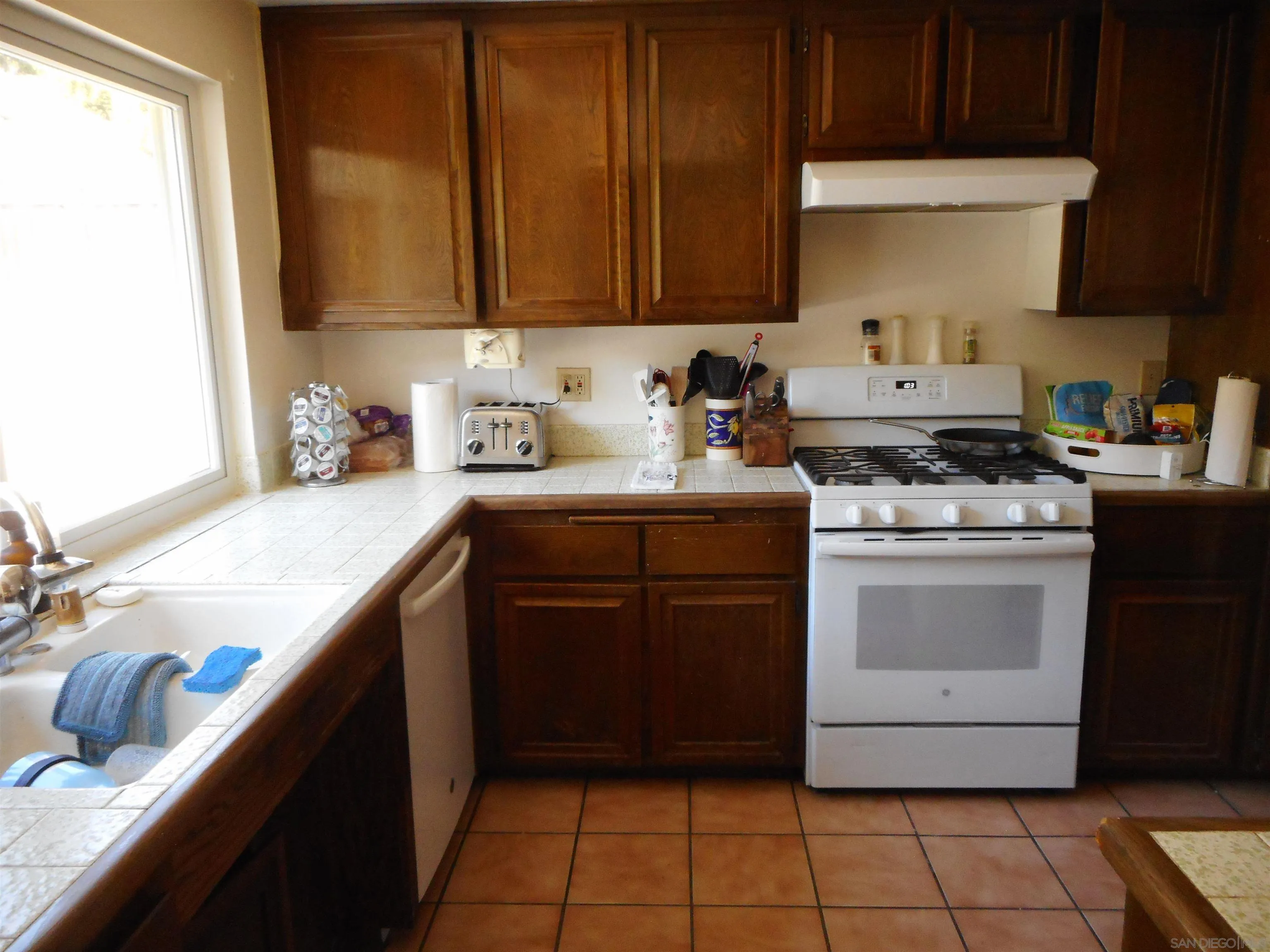 https://cdn.realtyfeed.com/cdn/127/220024427/b6278abc1c650b28533583667df794db.webp