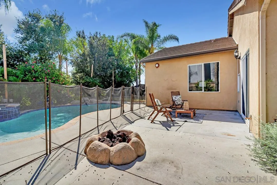 https://cdn.realtyfeed.com/cdn/127/220024494/64555421d044174728031f1839532ad2.webp