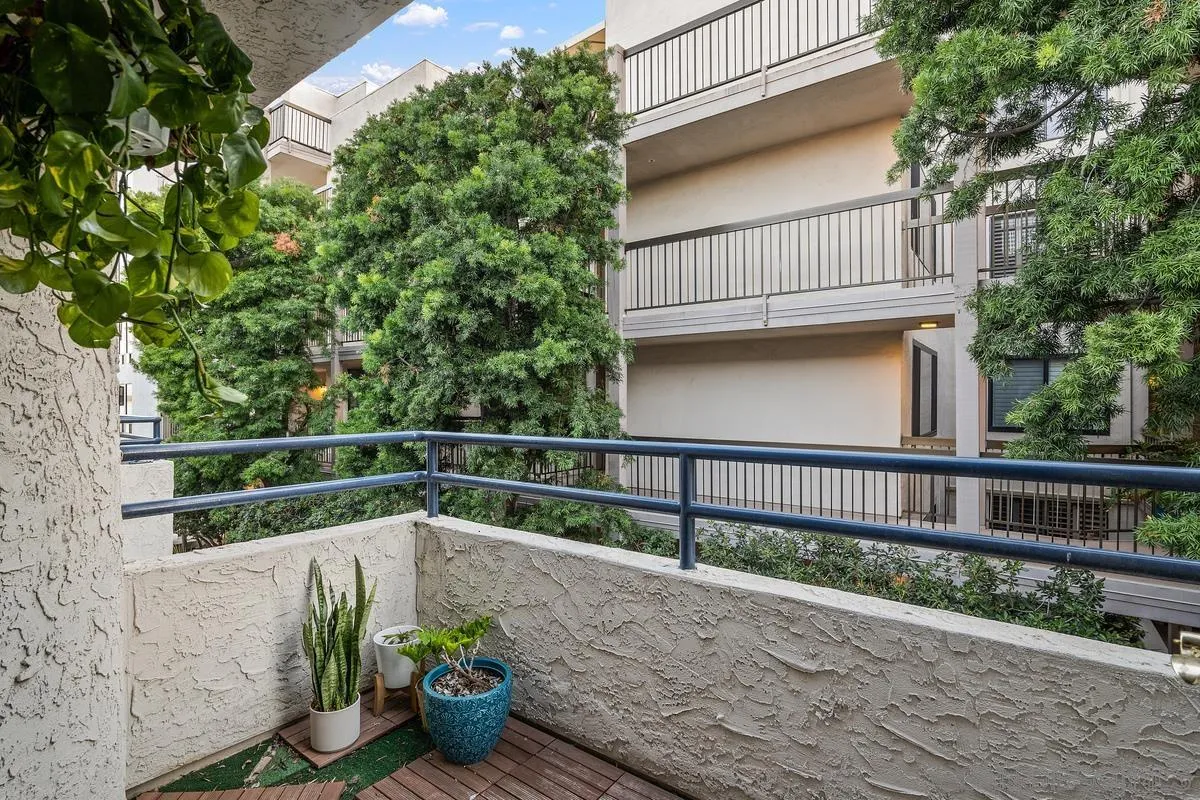 https://cdn.realtyfeed.com/cdn/127/220024613/57726217f6e0e506840bc4e9800bff53.webp