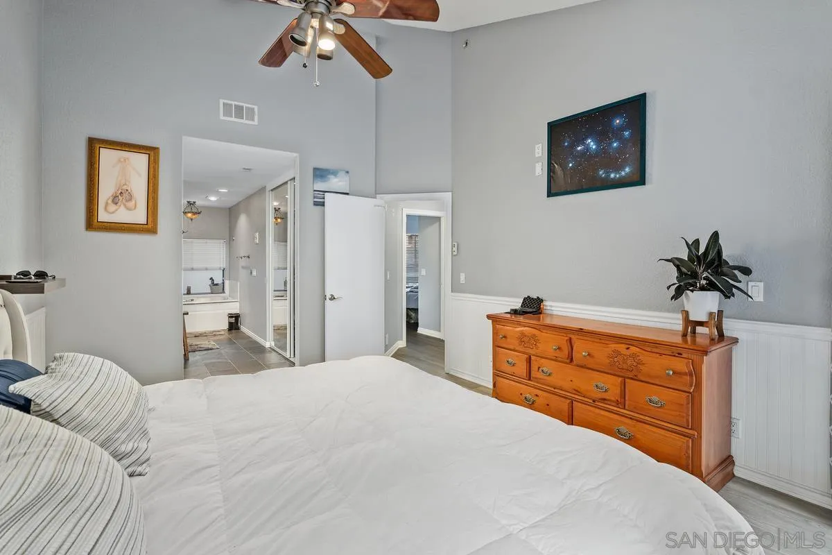 https://cdn.realtyfeed.com/cdn/127/220024613/bbf6efe83cb75dfd572c1be52274bd5c.webp
