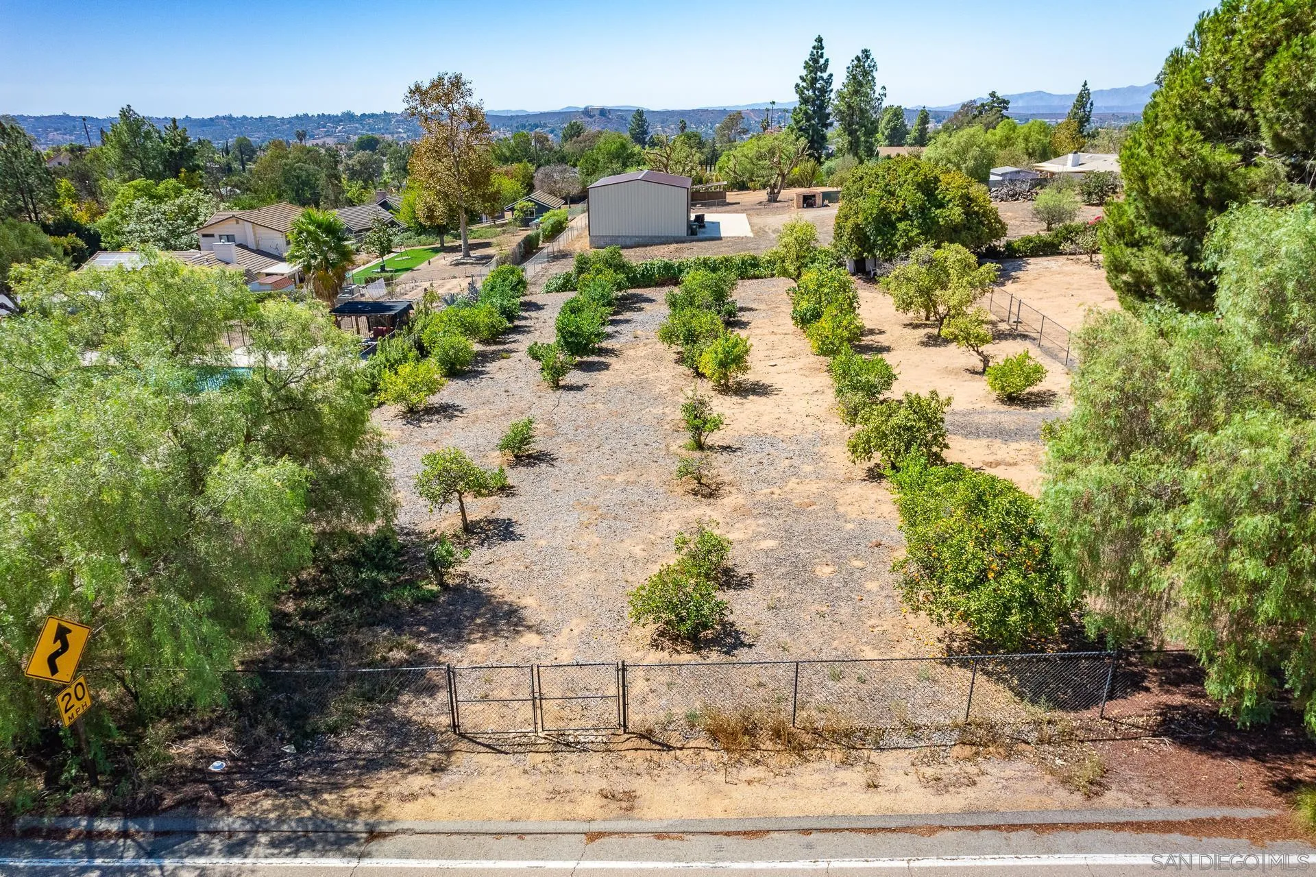 https://cdn.realtyfeed.com/cdn/127/220024630/fb31e178e1d614d893134cfc9c93fd1f.webp