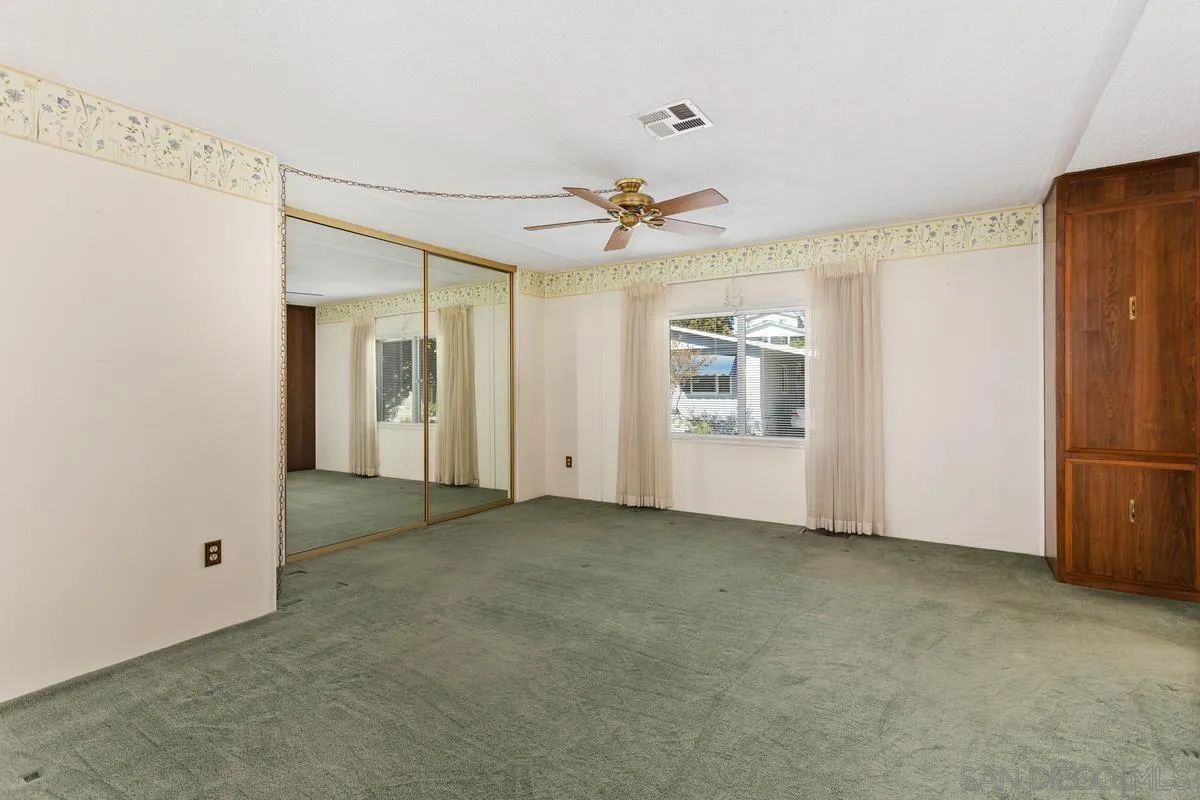 https://cdn.realtyfeed.com/cdn/127/220024655/6695571425d94835c590256c175b46e5.webp