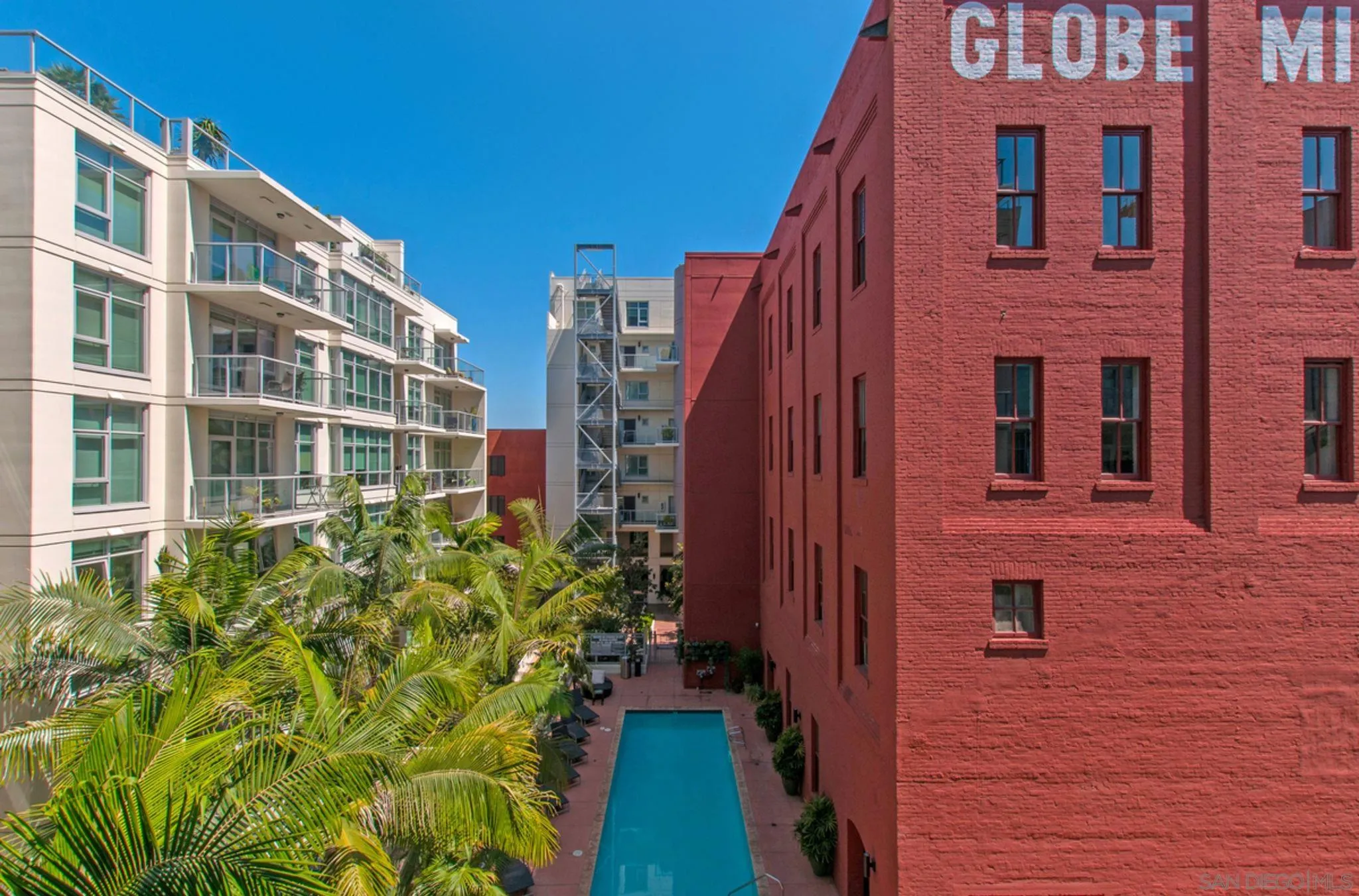https://cdn.realtyfeed.com/cdn/127/220024774/597a24895fabfebd744b8ce4384e3115.webp