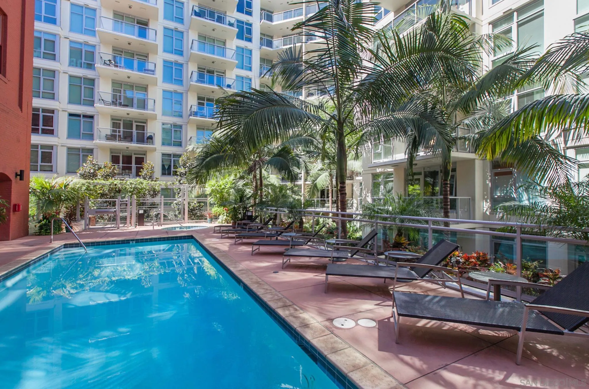 https://cdn.realtyfeed.com/cdn/127/220024774/7ea099386accc77c6517d2df388517a5.webp