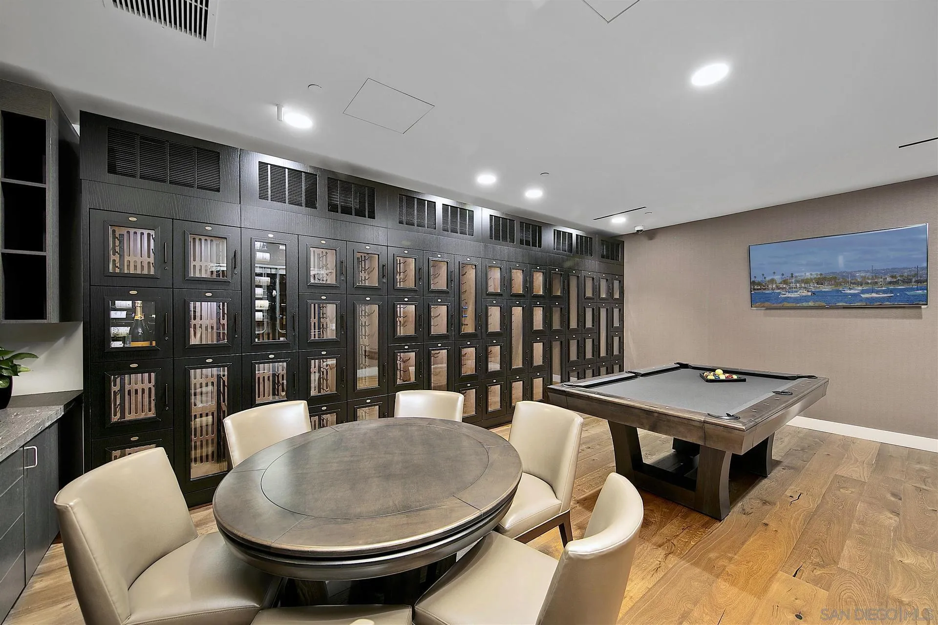 https://cdn.realtyfeed.com/cdn/127/220024978/ada7836ad70e578b6cca238bab133152.webp